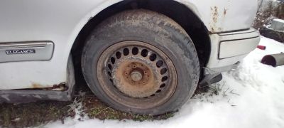 Kola w210 195/65 R15 zimní 4ks