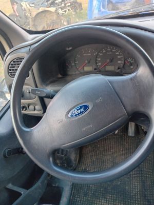Ford Transit volant