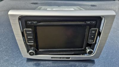 Rádio Passat B6 - náhled 1