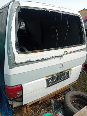 Transportér T4 víko kufru