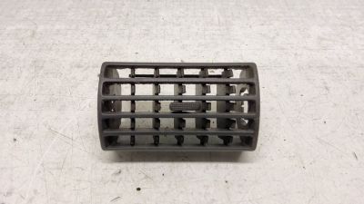 Boční mřížka ventilace VW T4 Transporter 701819707B