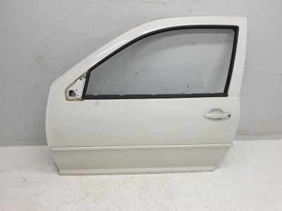 Přední levé dveře VW Golf 4 1J3831055H