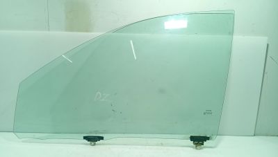 Boční přední sklo levé Toyota Yaris 681200D020