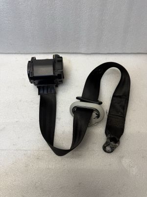 Pás bezpečnostní zadní LEVÝ VW Golf 4 1J4857805