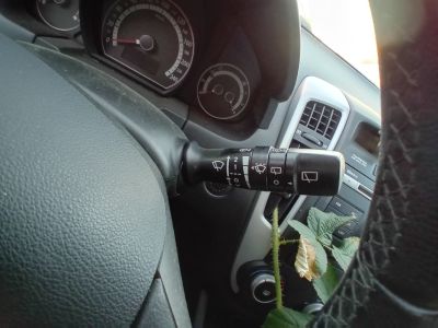 Kia cee'd – páčka stěračů (přední + zadní)