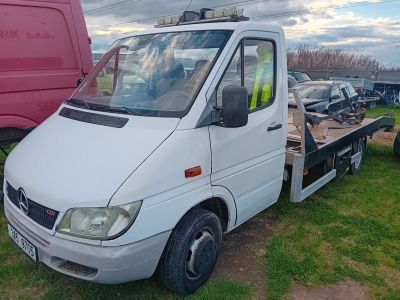 Mercedes-Benz Sprinter 316 CDI 2.9 odtahový vůz s navíjákem, rok 2003 - náhled 1